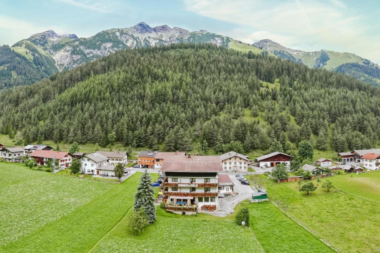 Hotel Gasthof Schwarzer Adler Steeg Exterior foto